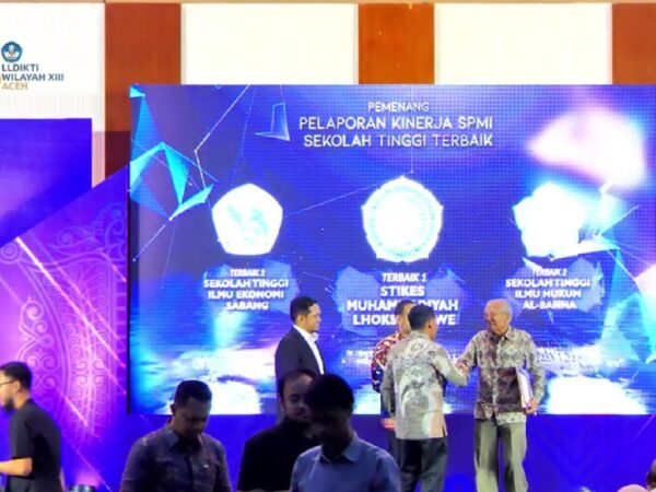 STIH Al-Banna Raih Nominasi Terbaik II Kategori Pelaporan SPMI pada ajang LLDikti Wilayah XIII Award Tahun 2025